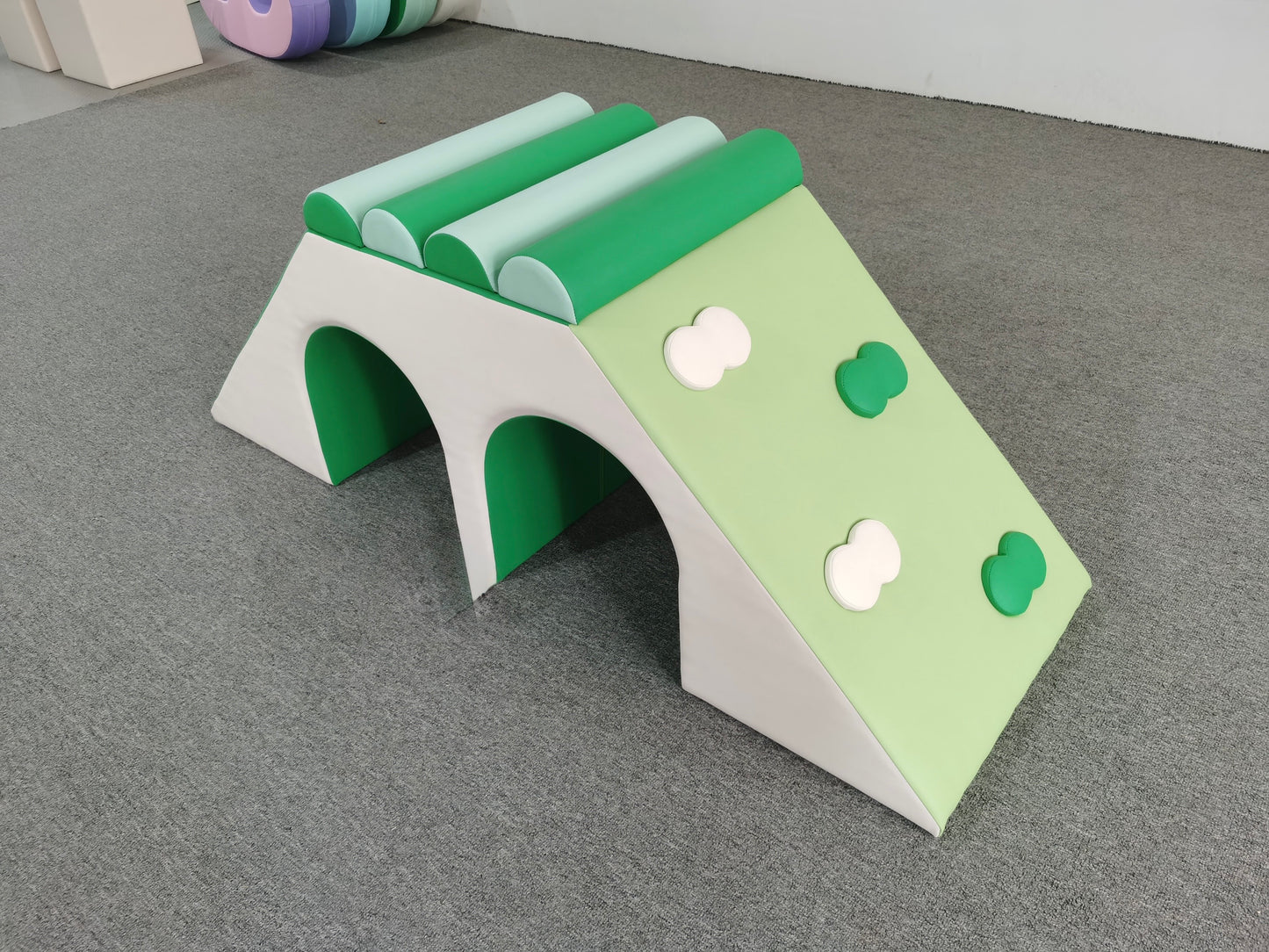Safari Green